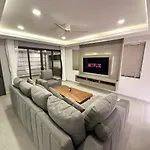 วิลล่า Super Luxury 3 Bedroom Private Pool With Jacuzzi, Near 711, 10 Minutes To Walking Street And - Mt8