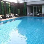 Chariot Pattaya Hotel