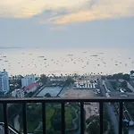 Seaview Condo The Scenery Is Beautiful