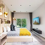 New 2024 - 4Br Pet-Friendly Pool Villa - Jomtien *