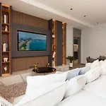 New 2024 - 4Br Pet-Friendly Pool Villa - Jomtien