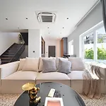 New 2024 - 4Br Pet-Friendly Pool Villa - Jomtien *