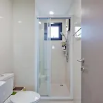 อพาร์ทเม้น 2 Bedroom Sea View, The Base *