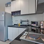 อพาร์ทเม้น 2 Bedroom Sea View, The Base