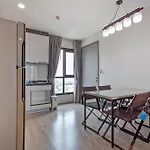 2 Bedroom Sea View, The Base