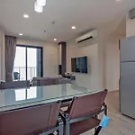 2 Bedroom Sea View, The Base