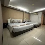 Siamese Serenity Stays-pattaya Hotel