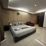 Hotel Siamese Serenity Stays-pattaya 3*