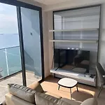 อพาร์ทเม้น Floor New Amazing With Sea View Pattaya