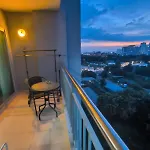 Supalai Mare 1-Bedroom Condo With Balcony & Sea View