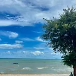อพาร์ทเม้น View Talay 6 By Starry Sky Pattaya