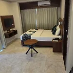 Hop Stays-pattaya 2*