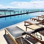 Base Perfect Spot Seaview 23 Floor * Pattaya