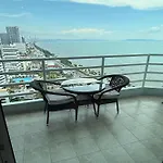 อพาร์ทเม้น View Talay 7 Seaview Pattaya