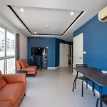 New Nordic Club 2 By Apartwell