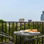 Stay Resort Pattaya โรงแรม 3*