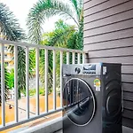 Bright Studio With View Of Pattaya