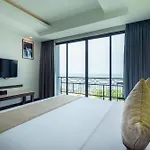 Hotel Bay Jomtien 5*