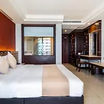 Hotel Bay Jomtien 5*