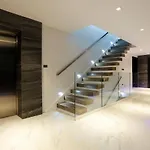 Near & Walk Street Luxury * Pattaya
