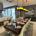 Near & Walk Street Luxury Pattaya