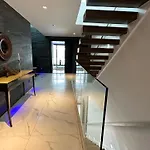 Pattaya Near Beach & Walk Street Luxury Villa