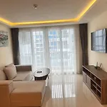 Grand Avenue 1br 6th Floor Pool View Smart Tv Wifi อพาร์ทเม้น