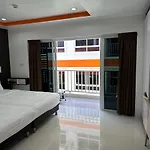 Tatiapart202