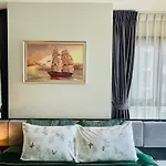The Base 2 Bed 2 Bath By Pupu Pattaya