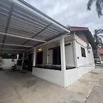 Holiday home Kotchaporn Garden Pattaya