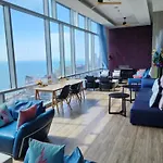 Apartment Centric Sea Pattaya中心海 *