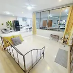 Villa Sun And Moon House Pattaya
