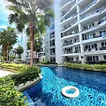 อพาร์ทเม้น Grand Avenue 1bedroom Soi Buakhaw 15