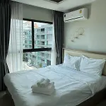Siam Star Selected Apartment *