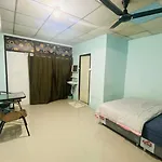 Walking Street By Goad Avadhess Hospitality บ้านพัก 3*