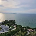 Luxury Sea View High Floor