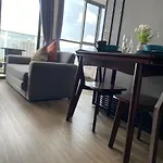 Luxury Sea View High Floor Best Stay