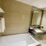 โรงแรม Lk Grand Empire