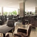 Lk Grand Living Place โรงแรม 4*