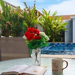 Luxury Villa, 5br 6ba, Private Pool With Jacuzzi Cityhouse54 Pattaya