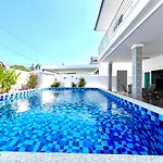 Pattaya Luxury Villa, 5Br 6Ba, Private Pool With Jacuzzi Cityhouse54