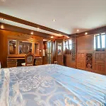 วิลล่า Nautica - Unique Boathouse 4br Pool