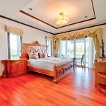 วิลล่า Nautica - Unique Boathouse 4br Pool *
