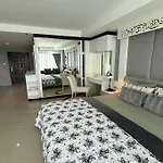 View Talay 7 Seaview