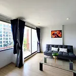 The Urban Soi Buakhaw 15 *