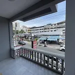 Aso Garden Hostel