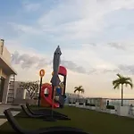 อพาร์ทเม้น студия Water Park Pattaya