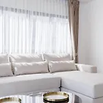 3-bedroom, 3-bathroom Townhouse, Community With Swimming Pool, Gym, Walking Street For 20 Minutes By Car *