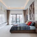 3-bedroom, 3-bathroom Townhouse, Community With Swimming Pool, Gym, Walking Street For 20 Minutes By Car * Pattaya