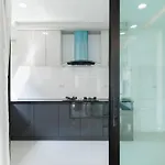 Apartment 3-bedroom, 3-bathroom Townhouse, Community With Swimming Pool, Gym, Walking Street For 20 Minutes By Car *